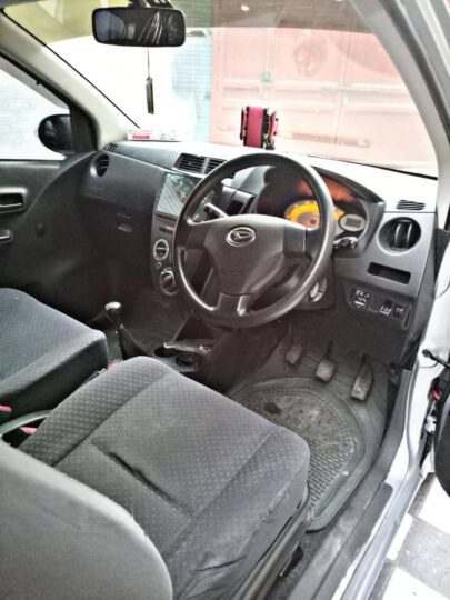 Daihatsu mira 2008/12