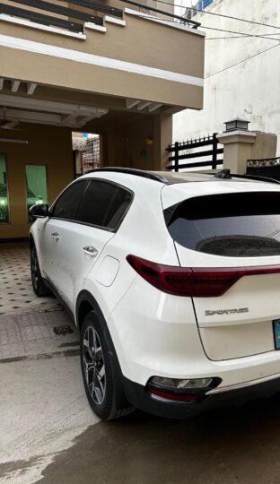 KIA SPORTAGE AWD 2021