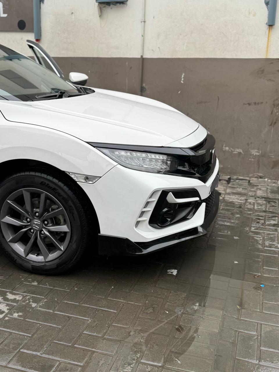 Honda civic ug 2021