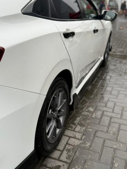 Honda civic ug 2021