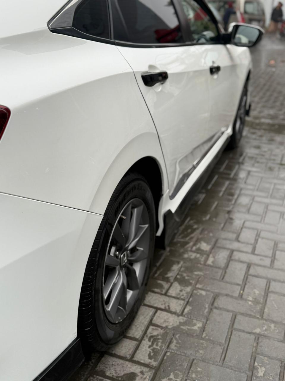 Honda civic ug 2021