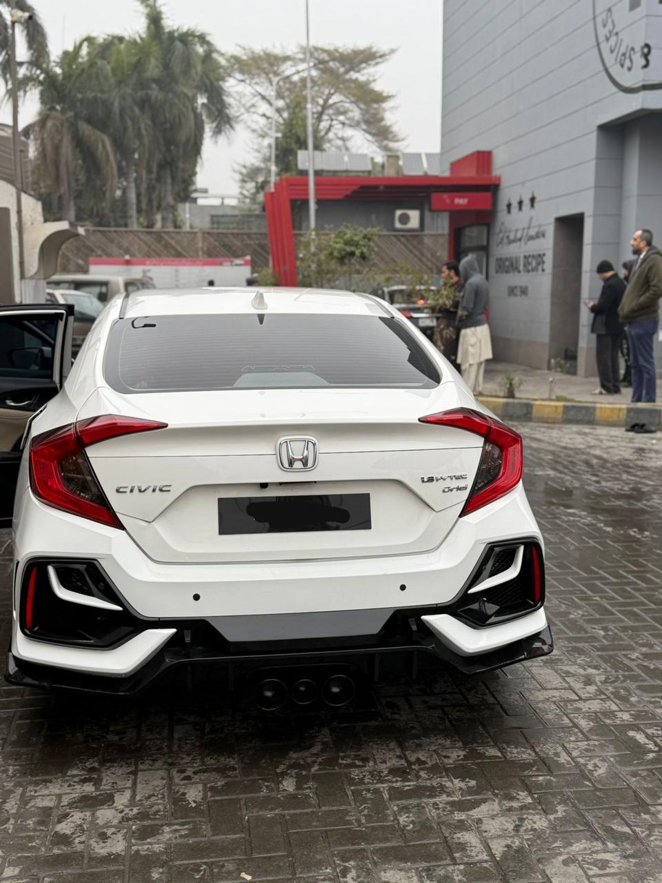 Honda civic ug 2021