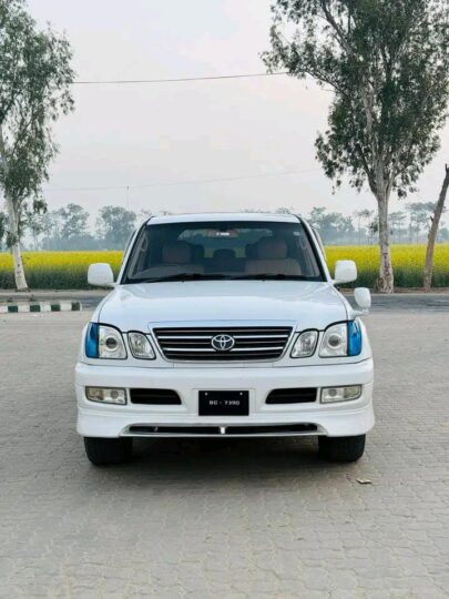 Toyota Land Cruiser Cygnus 2001/3