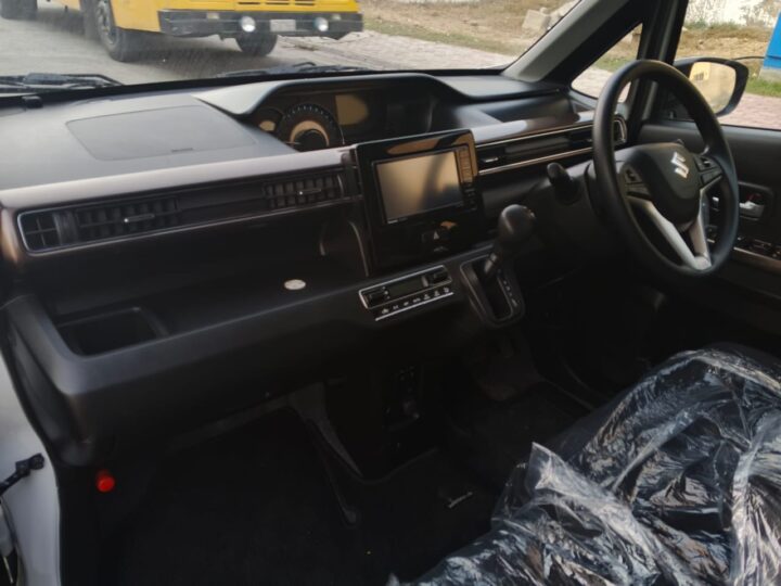 Suzuki WagonR 2023