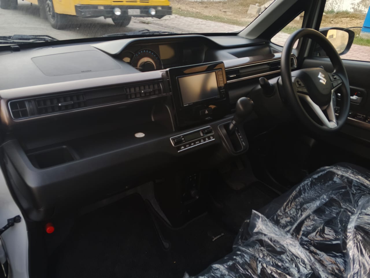 Suzuki WagonR 2023