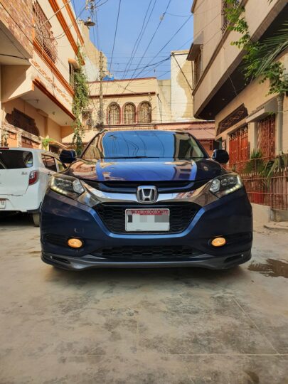 Honda vezel hybrid Z 2015/21