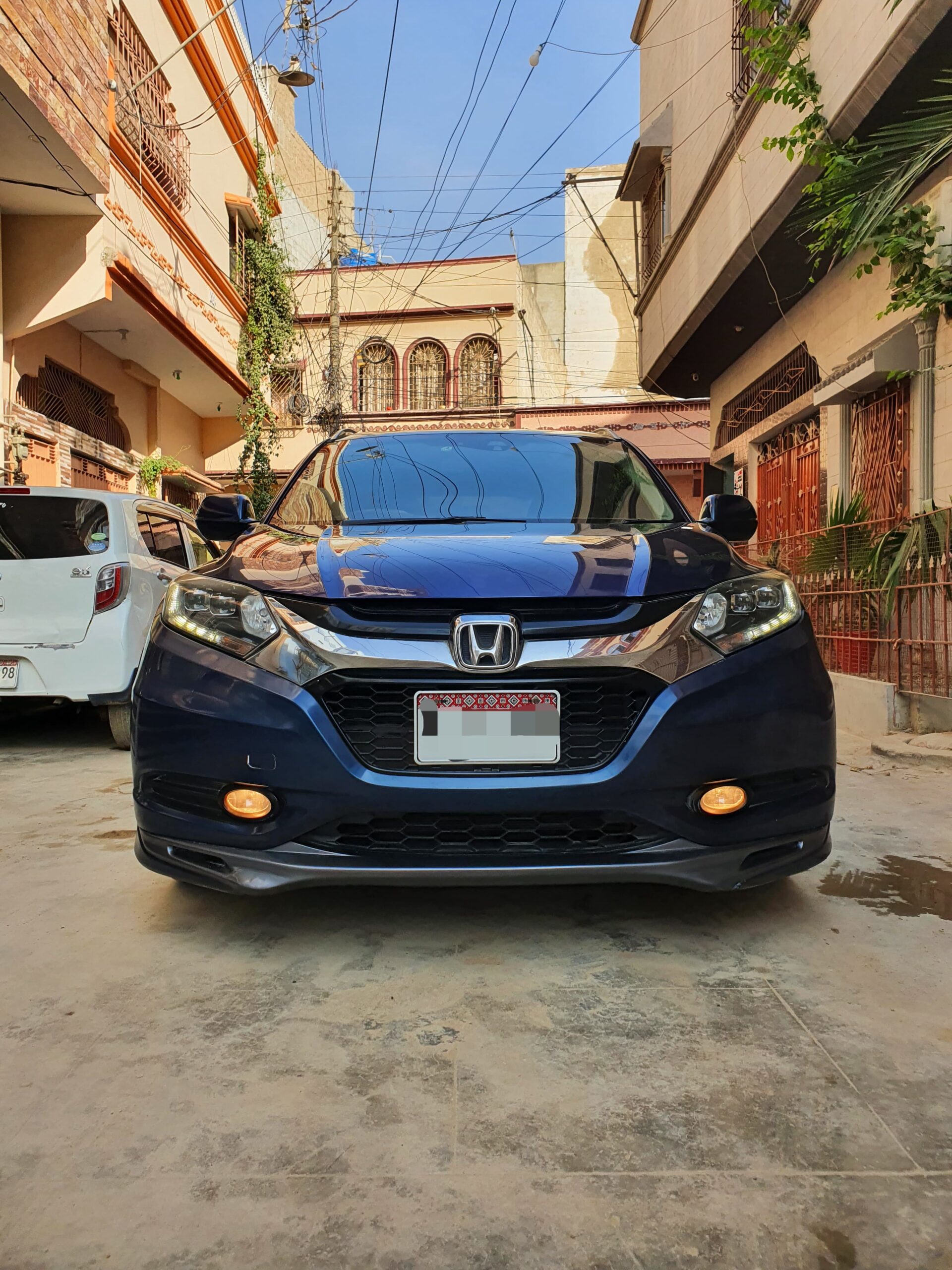 Honda vezel hybrid Z 2015/21