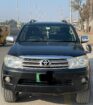 Toyota fortuner 2.7 2010