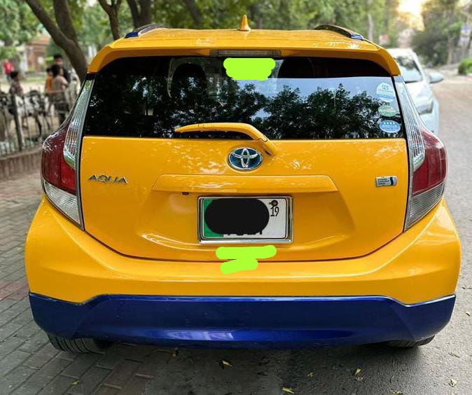 Toyota Aqua urban X 2015/19