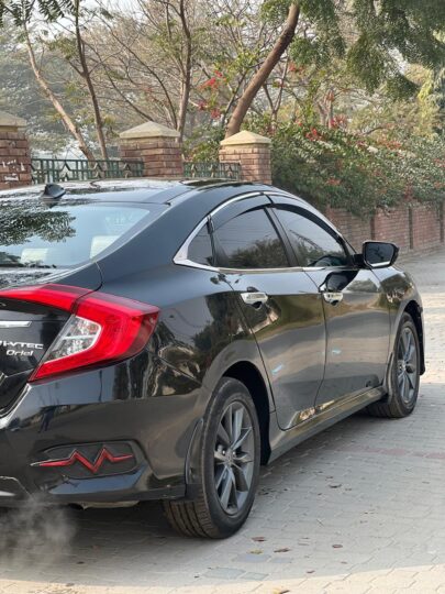 Honda civic ug 2019