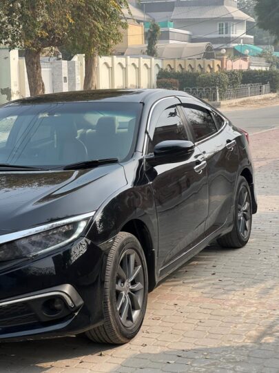 Honda civic ug 2019