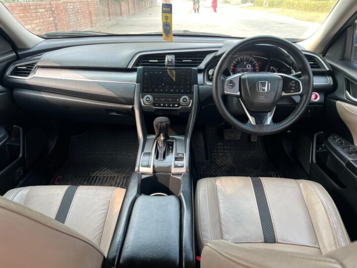 Honda civic ug 2019