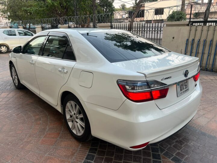 TOYOTA CAMRY HYBRID 2011/17