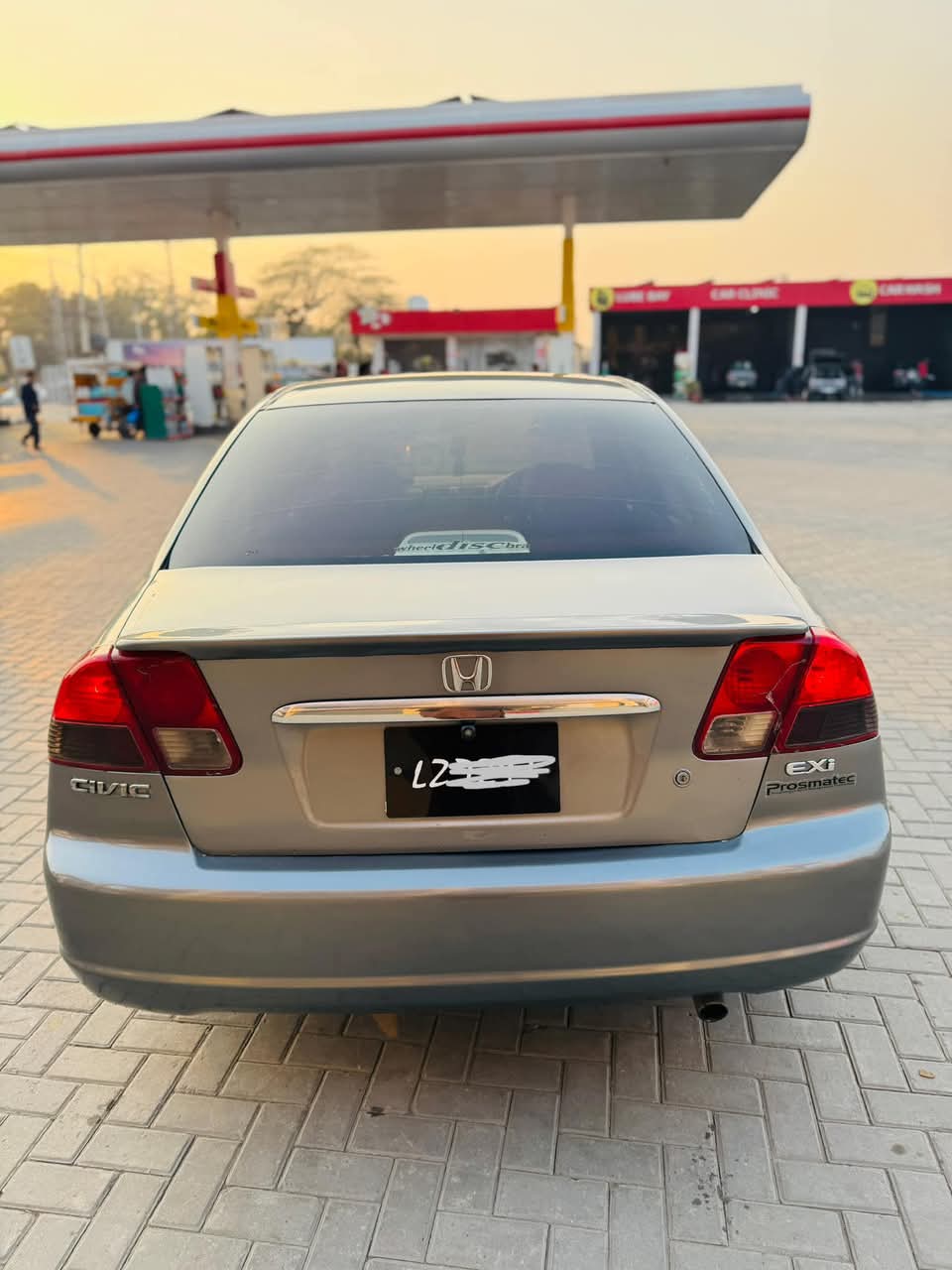 Honda civic EXI prosmatic 2004