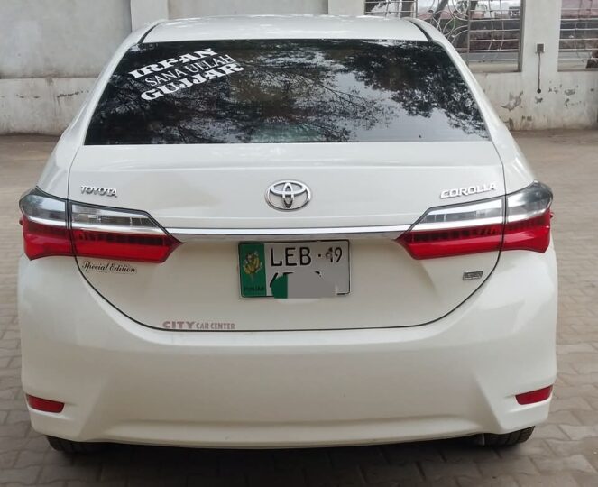 Toyota GLi manual 2019