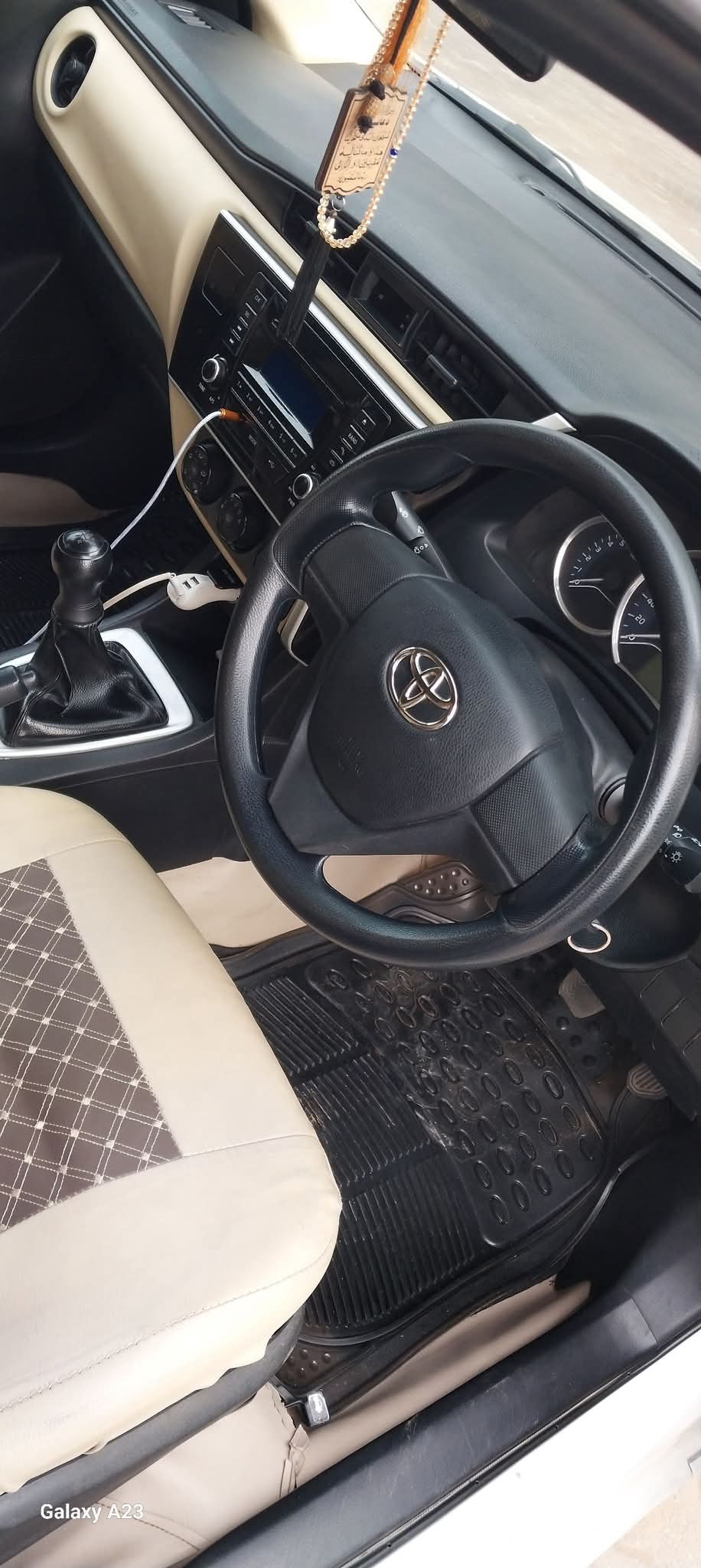 Toyota GLi manual 2019