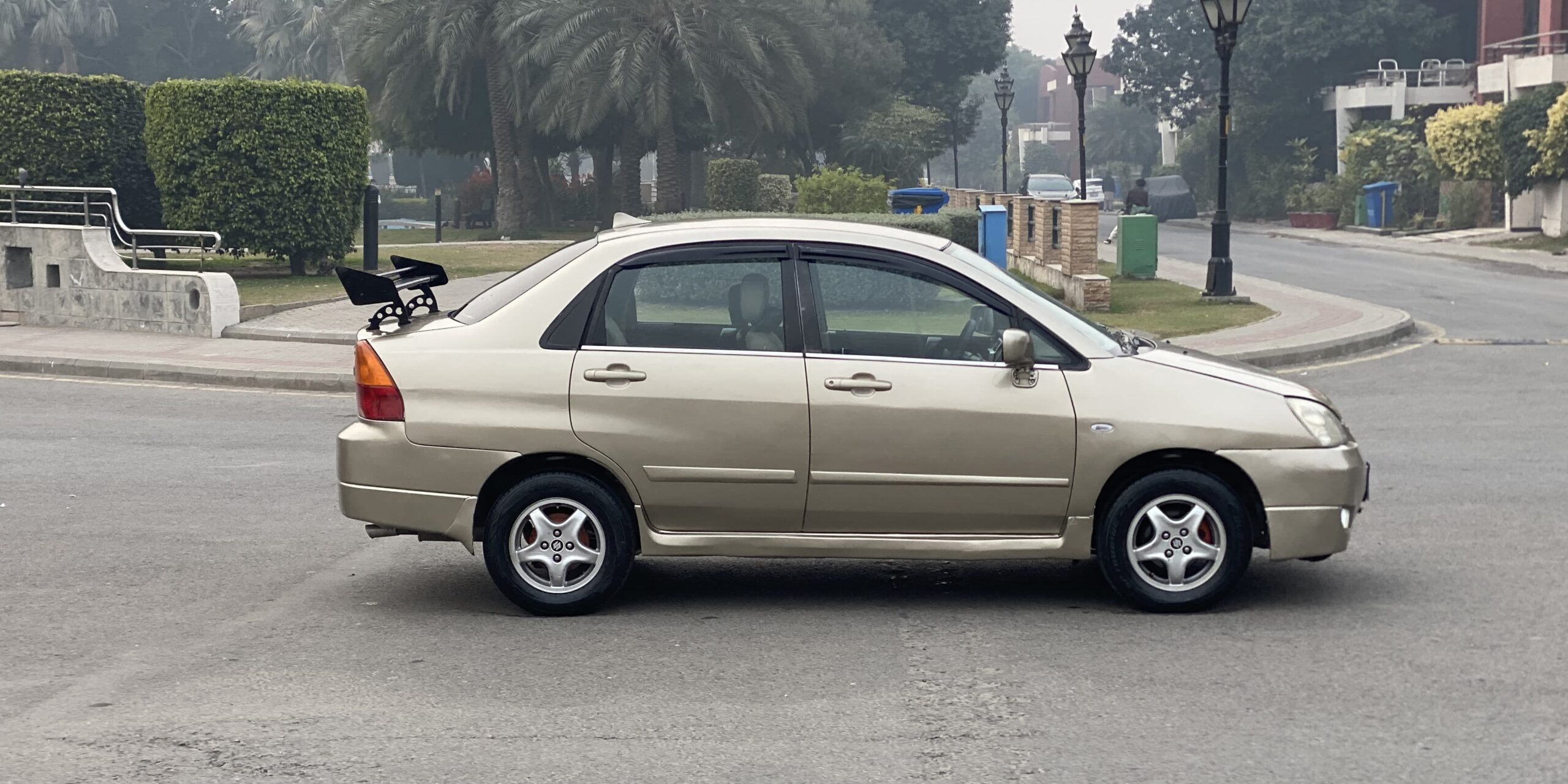 Suzuki Liana LXI 2006