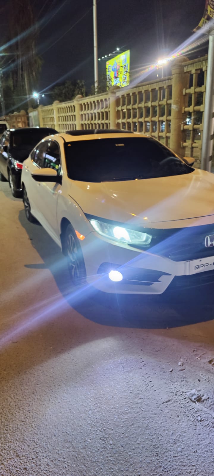 Honda civic X UG 2019