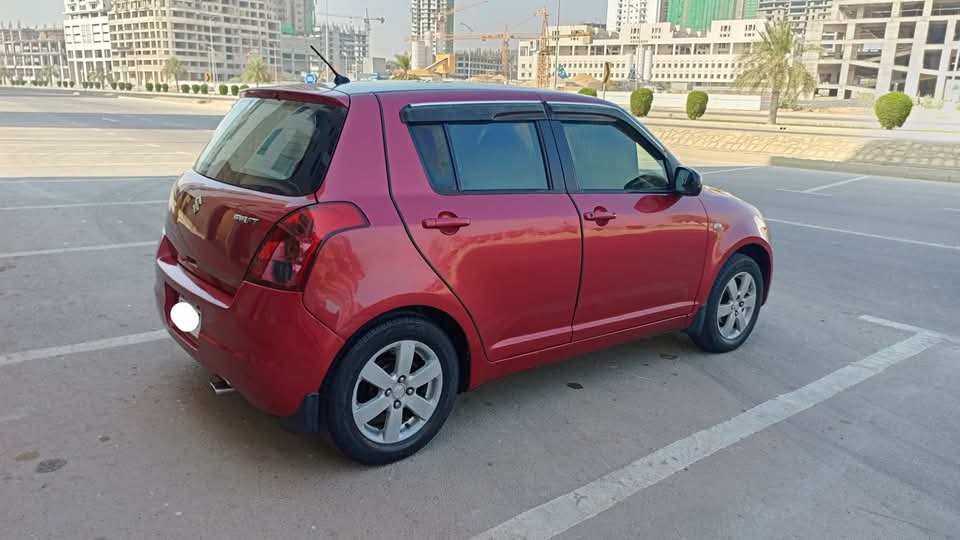 Suzuki Swift DLX 1.3 2010