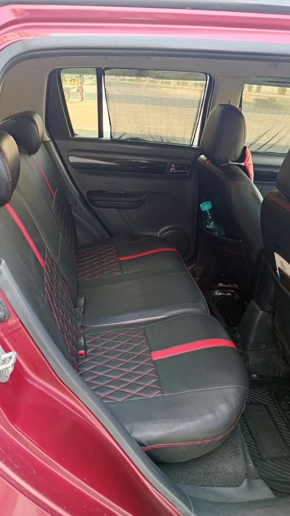 Suzuki Swift DLX 1.3 2010