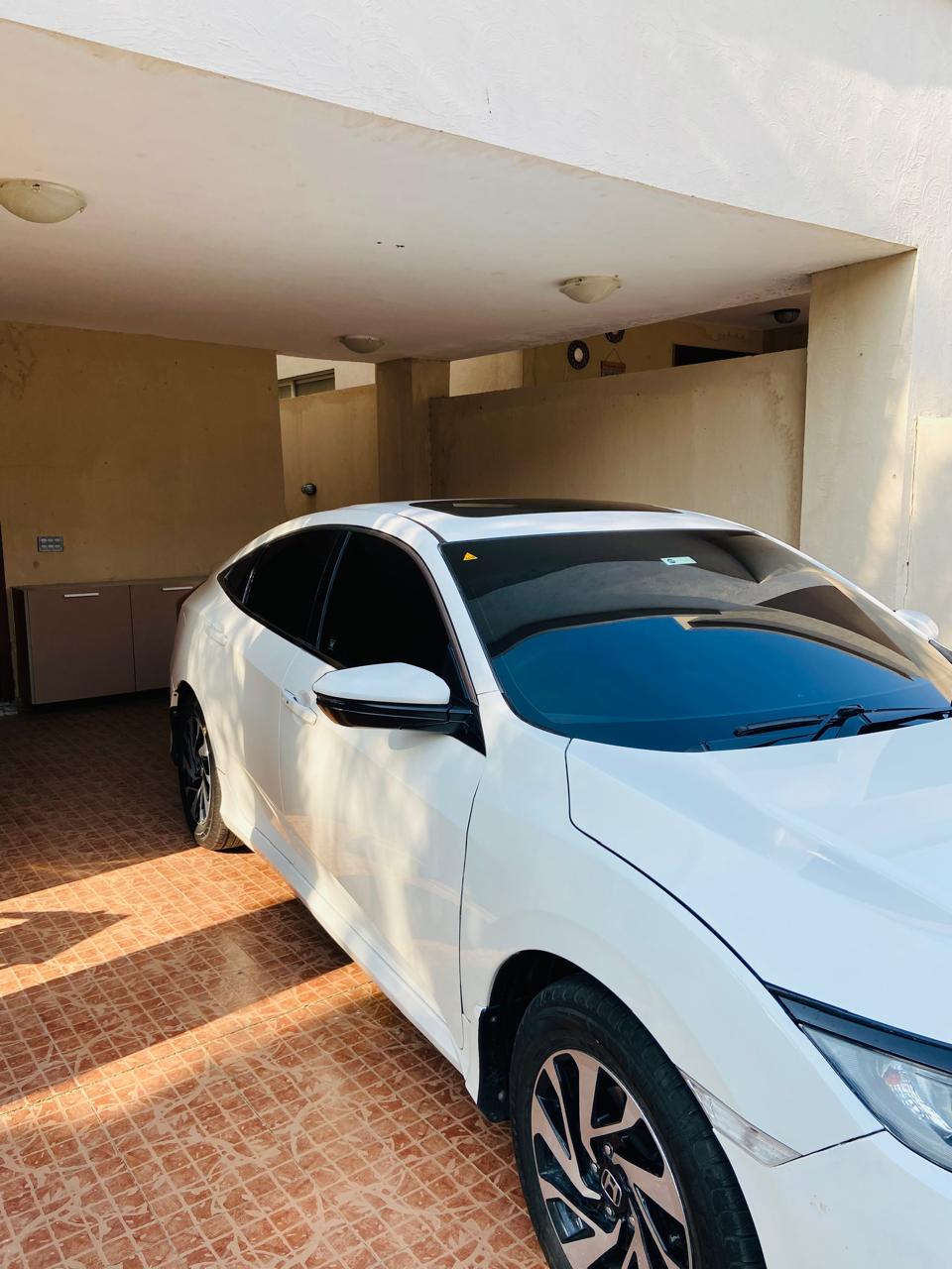 Honda civic X UG 2019