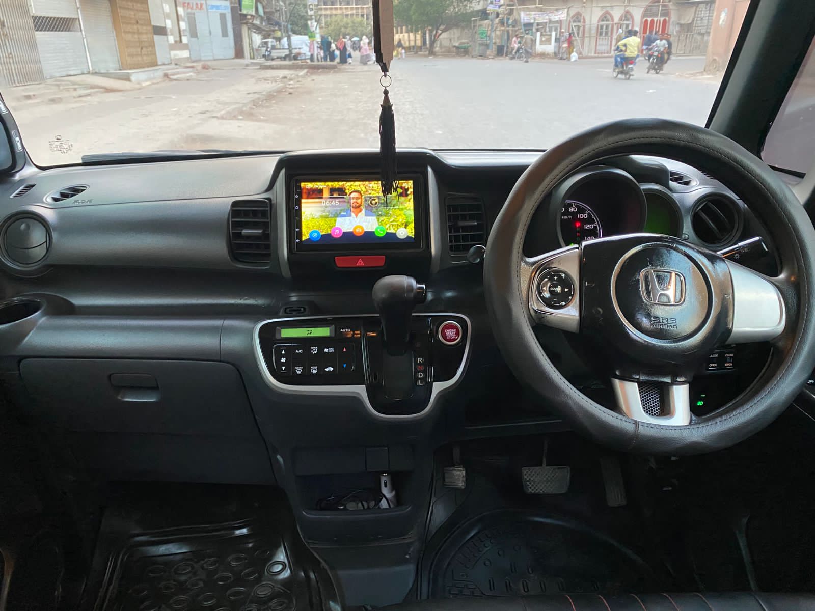 Honda N box custom 2014/18