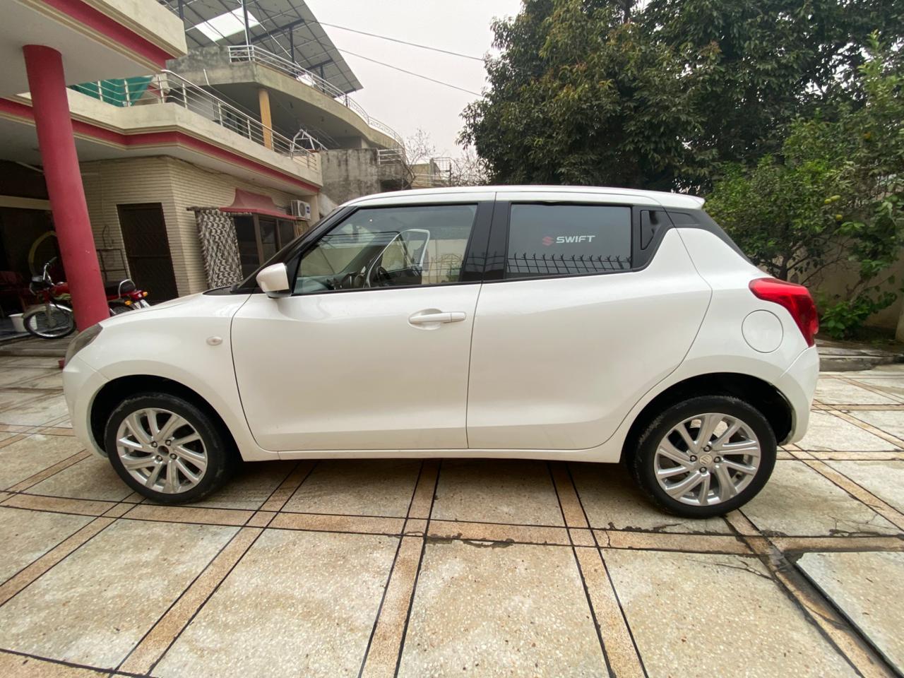 Suzuki Swift GL 2022