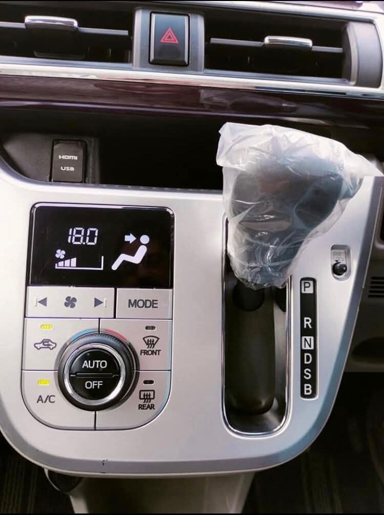 Daihatsu cast 2019/22