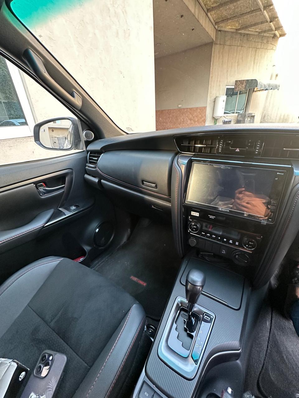 Toyota fortuner Lagender GR 2023