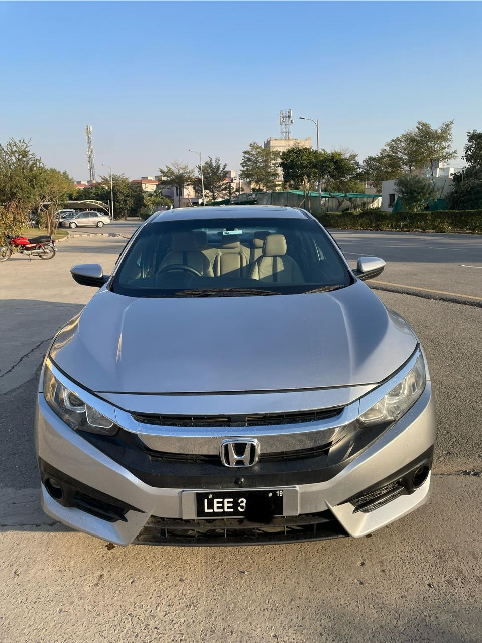 Honda civic X ug 2019