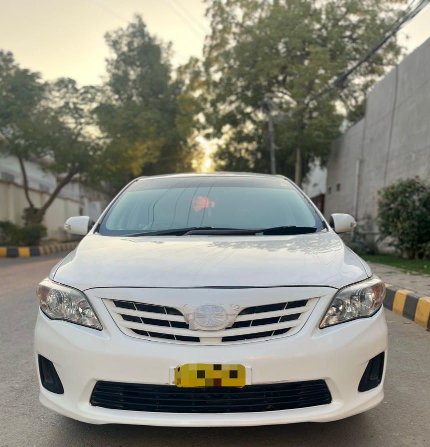 Toyota Corolla Gli auto 2014