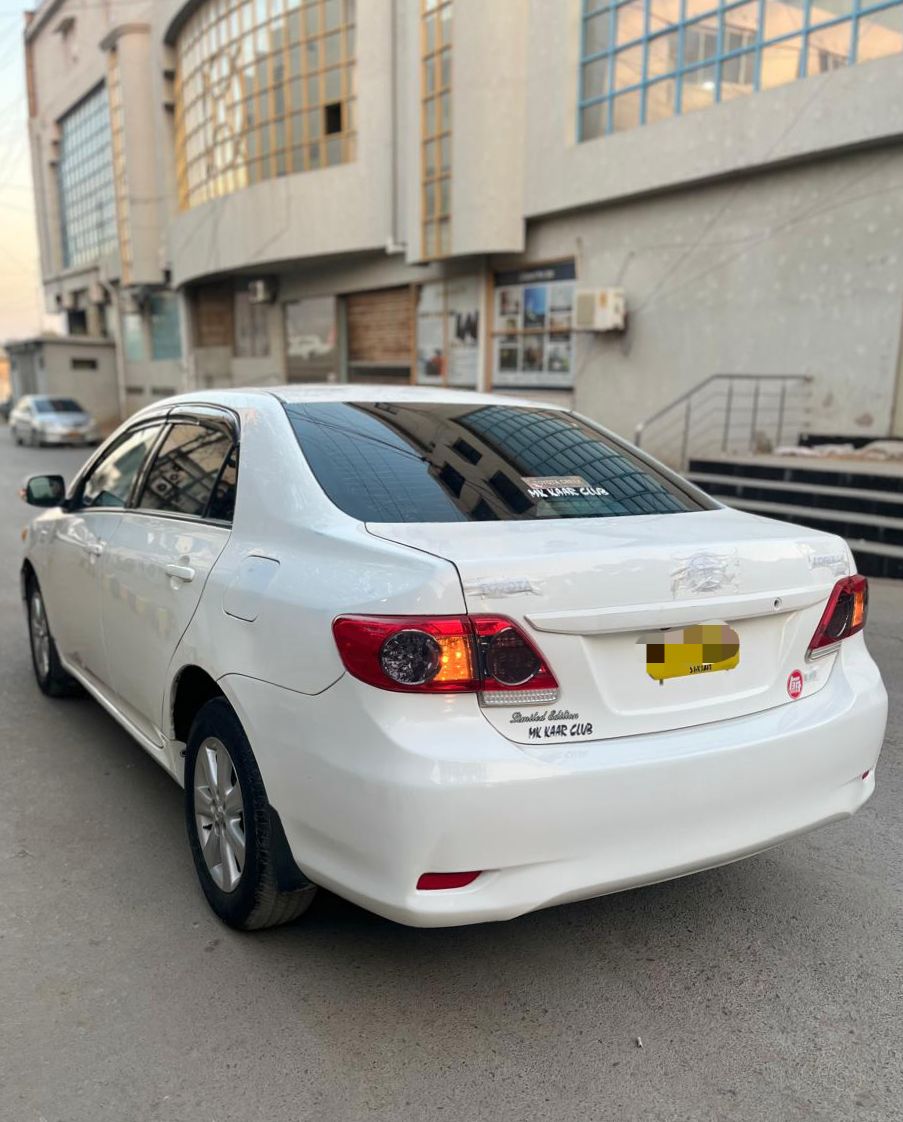 Toyota Corolla Gli auto 2014