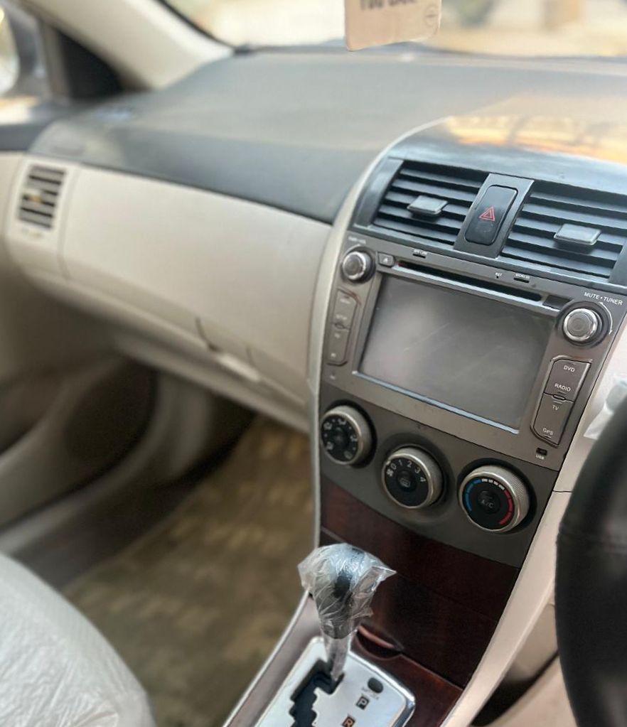 Toyota Corolla Gli auto 2014