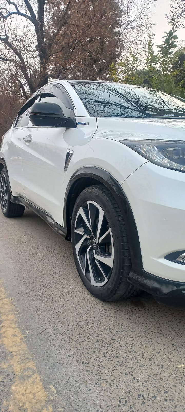 Honda vezel hybrid Z 2016/21