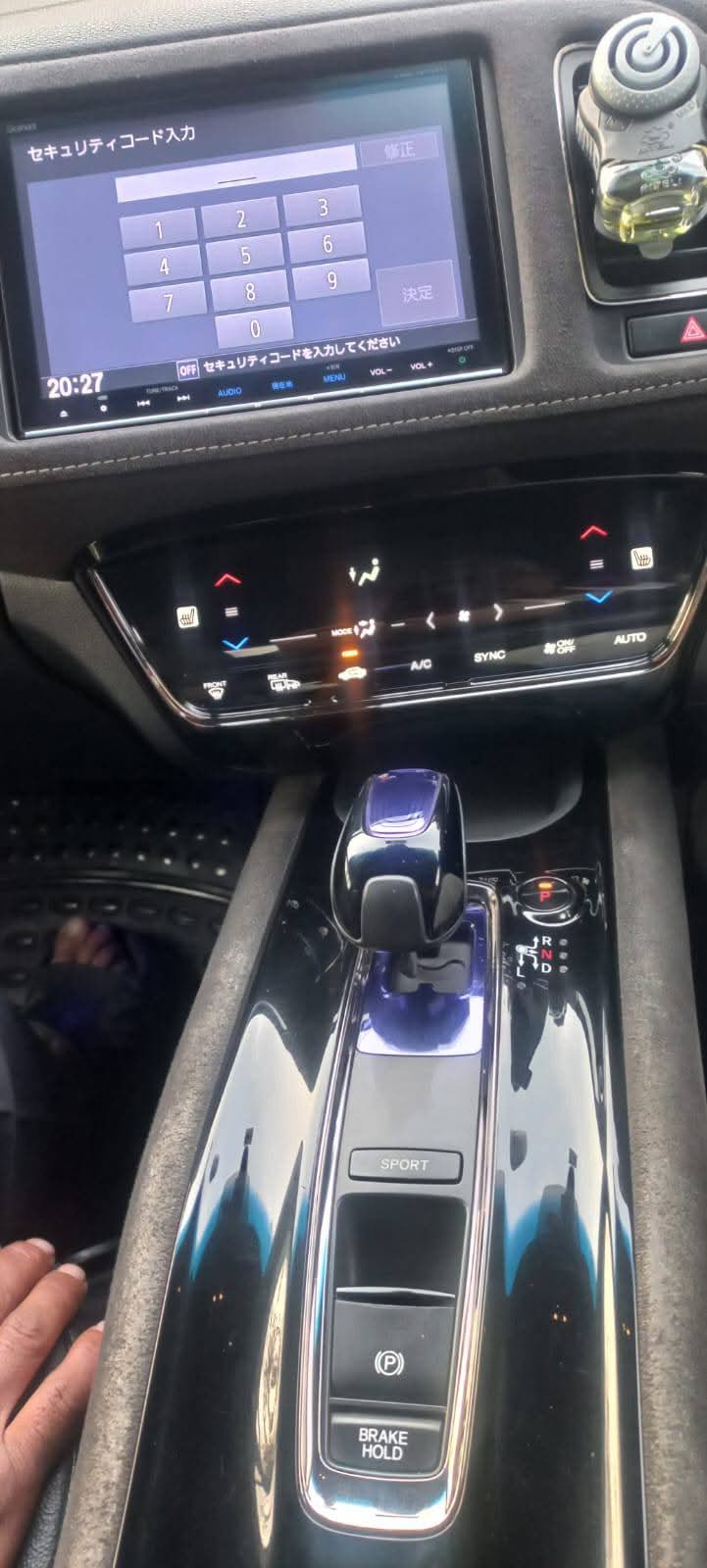 Honda vezel hybrid Z 2016/21