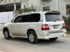 Toyota Land Cruiser Cygnus 2000