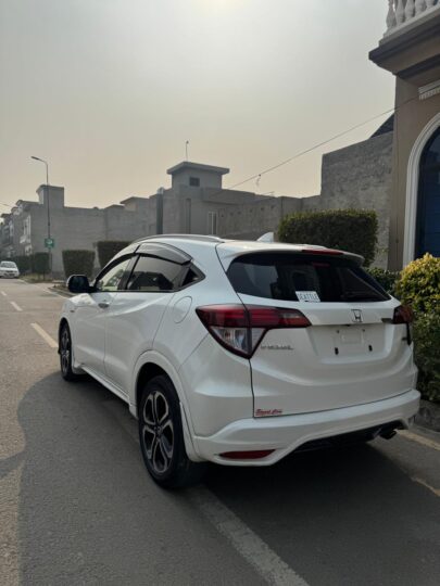 Honda Vezel hybrid Z 2014