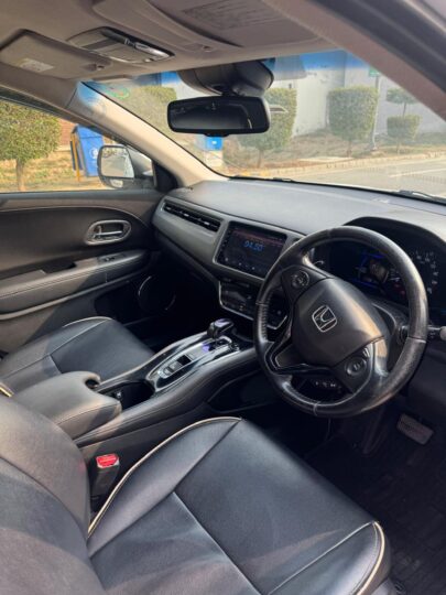 Honda Vezel hybrid Z 2014