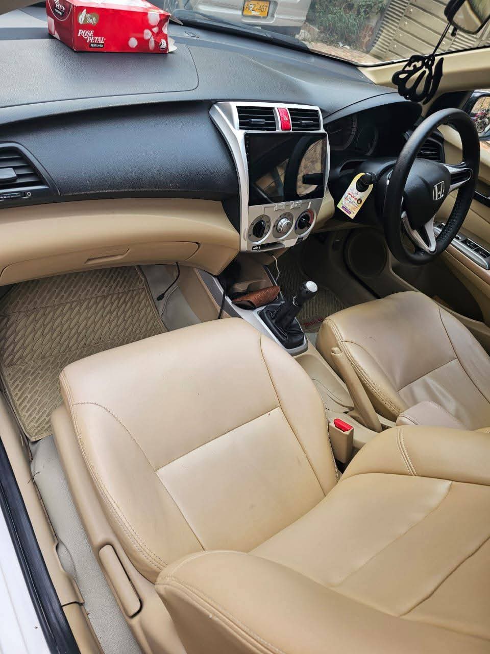 • Honda City 1.3 i-VTEC • Model 2020