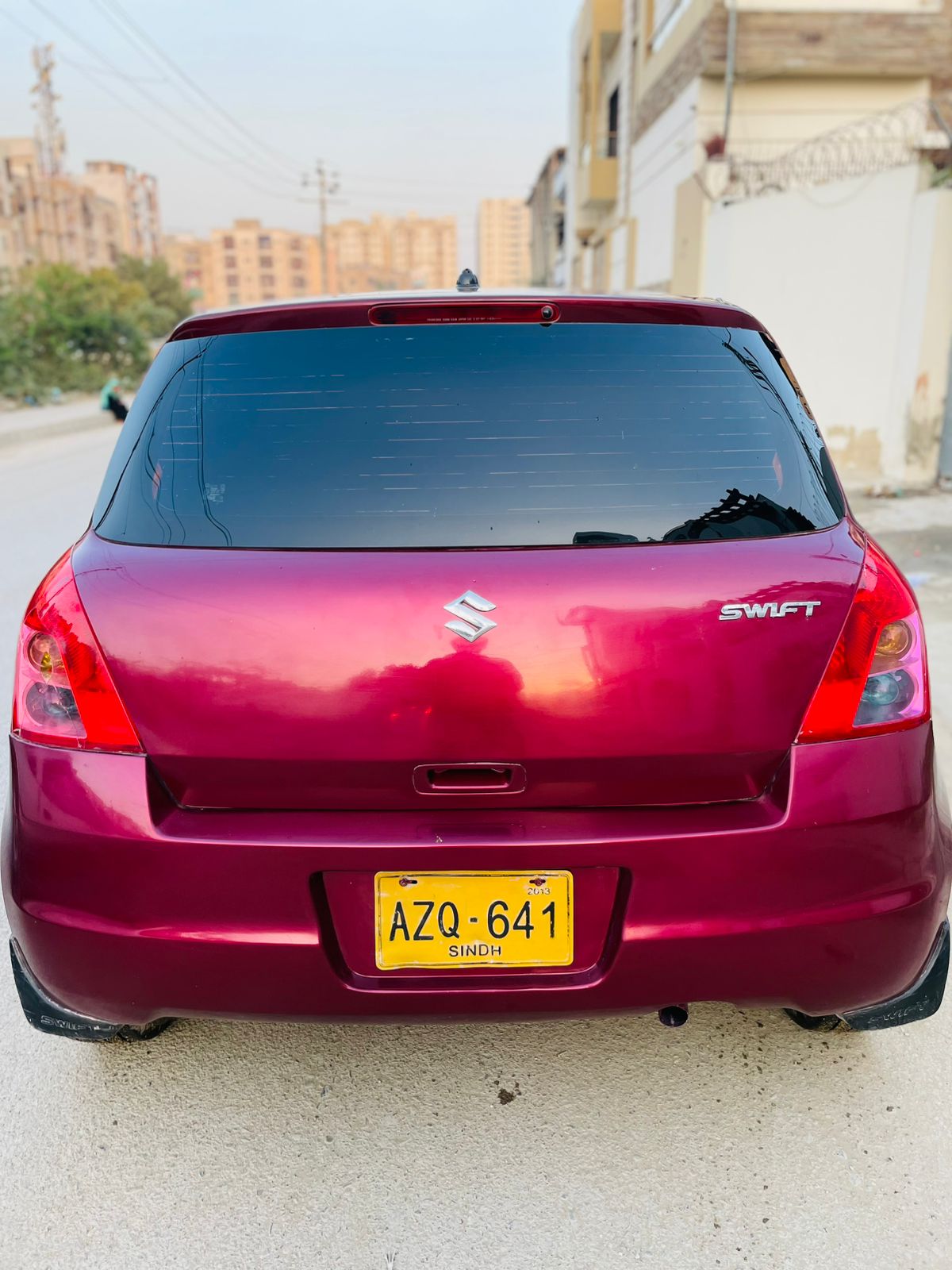 Suzuki Swift DLX 2013