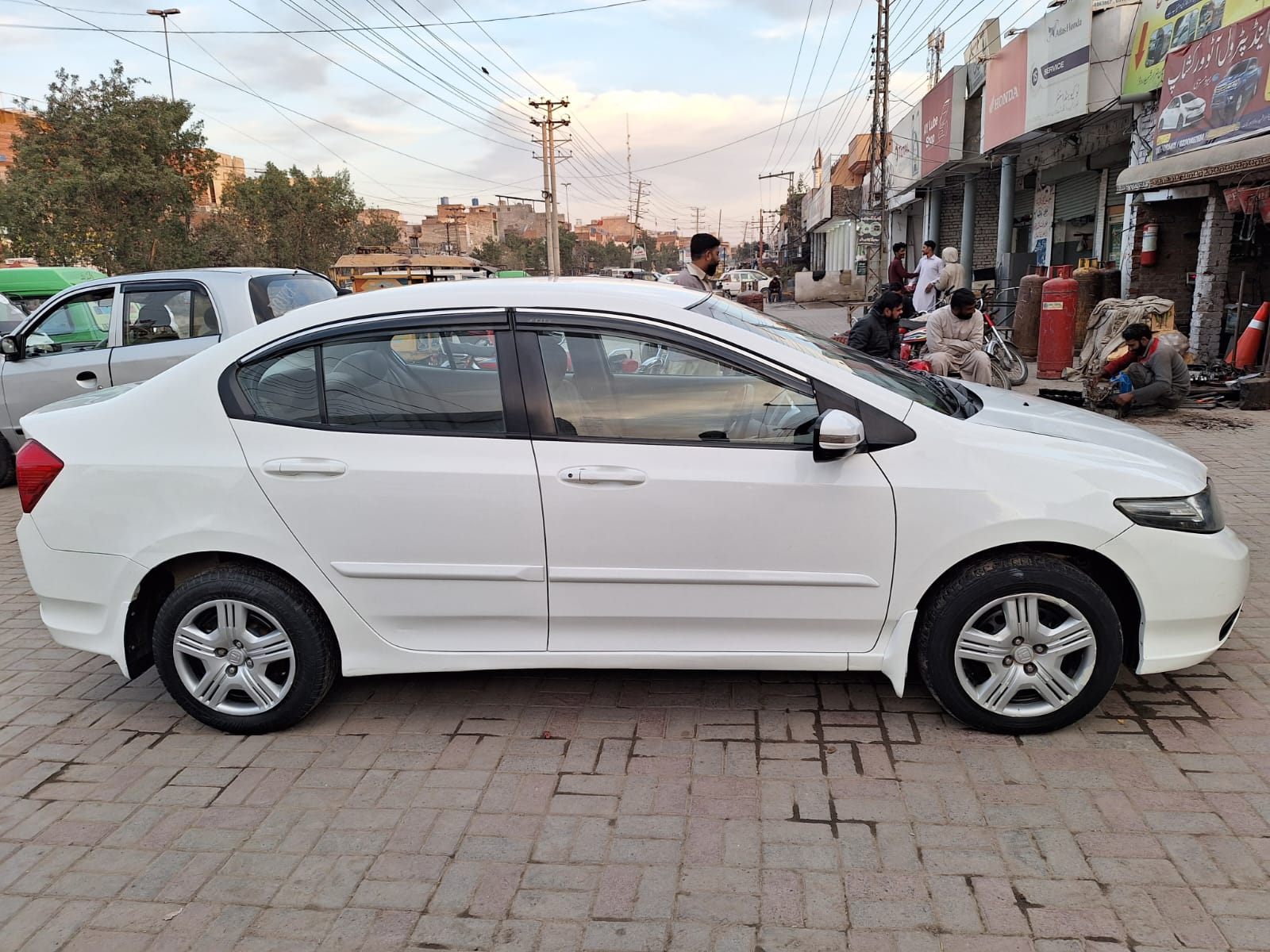 Honda city 1.3 Automatic 2017