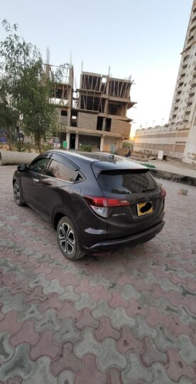 Honda vezel hybrid Z package 2014/18