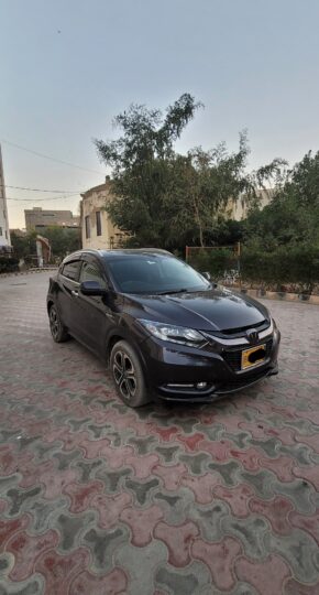 Honda vezel hybrid Z package 2014/18