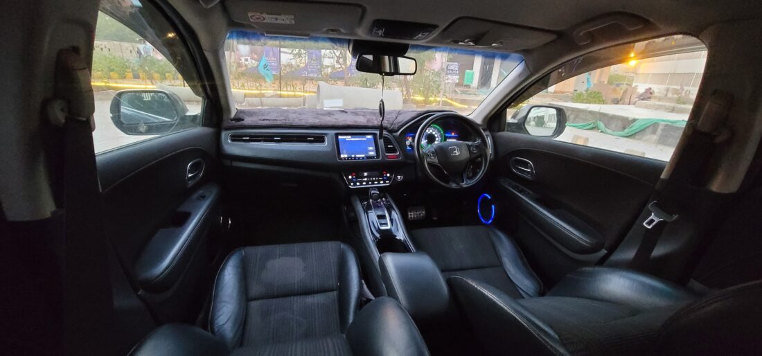 Honda vezel hybrid Z package 2014/18
