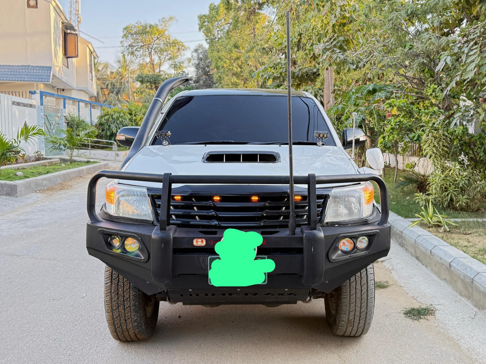 Toyota Hilux Vigo thai 2