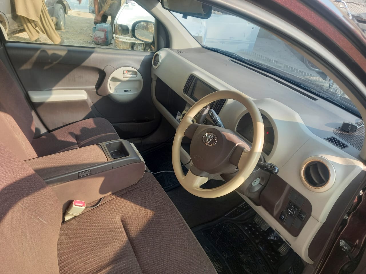 Toyota Passo Hana X 2015