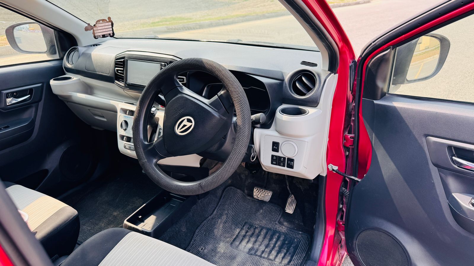 Daihatsu Mira X 2017