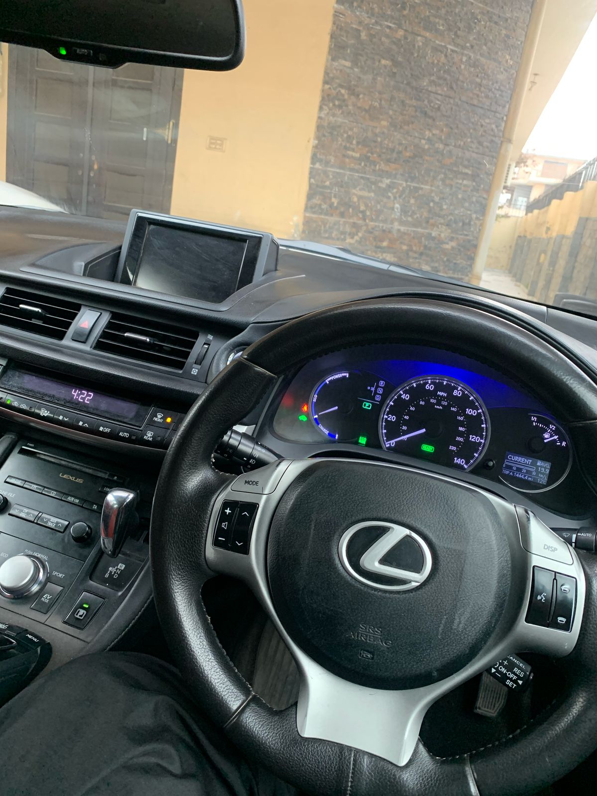 Lexus CT 200h Model 2011