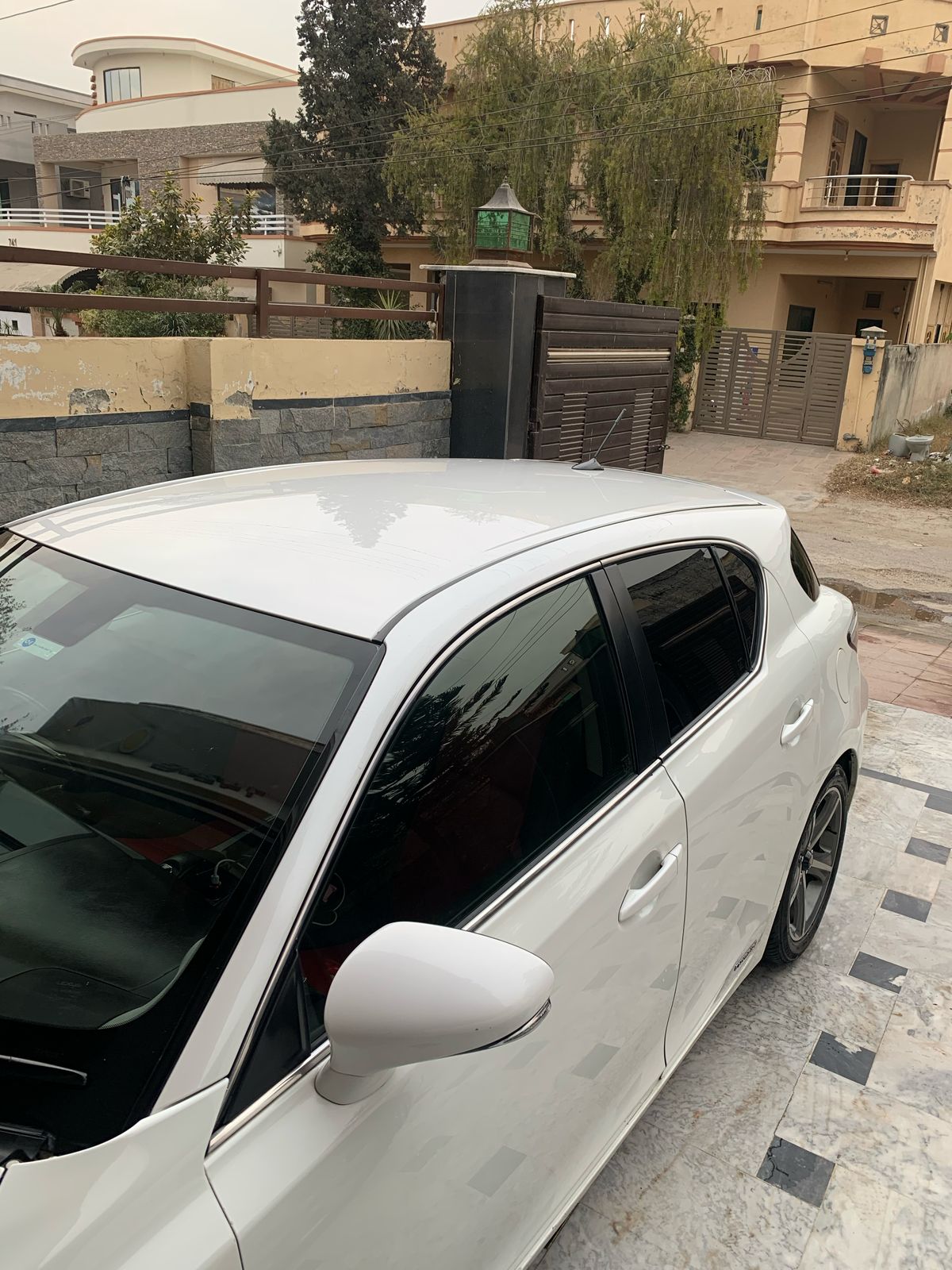 Lexus CT 200h Model 2011