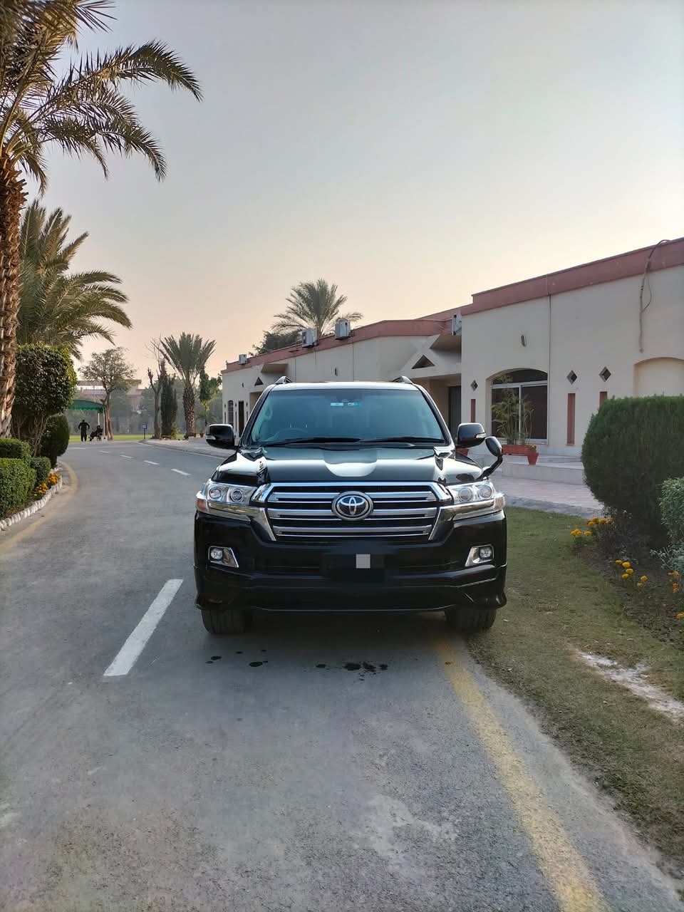 TOYOTA LAND CRUISER ZX 2015